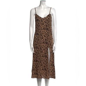 Reformation Slip Dress
Brown
Animal Print
Sleeveless with V-Neck